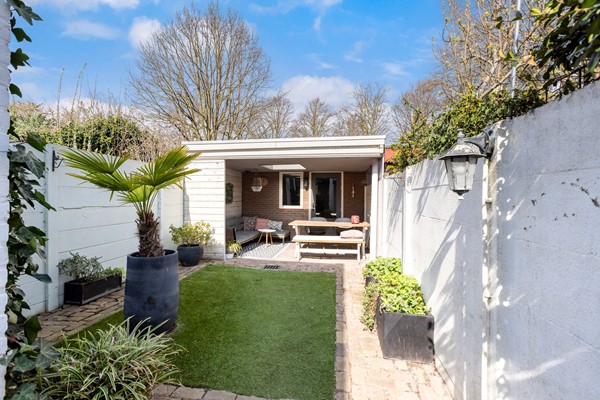 Foto - Te koop: Karakteristieke tussenwoning met garage in Tilburg!